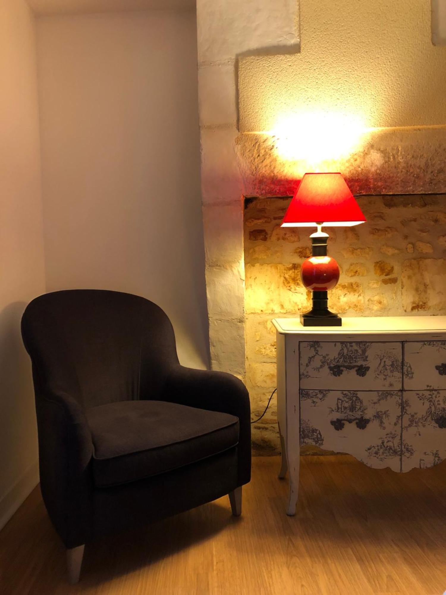 L'amantine D'hotes Et *