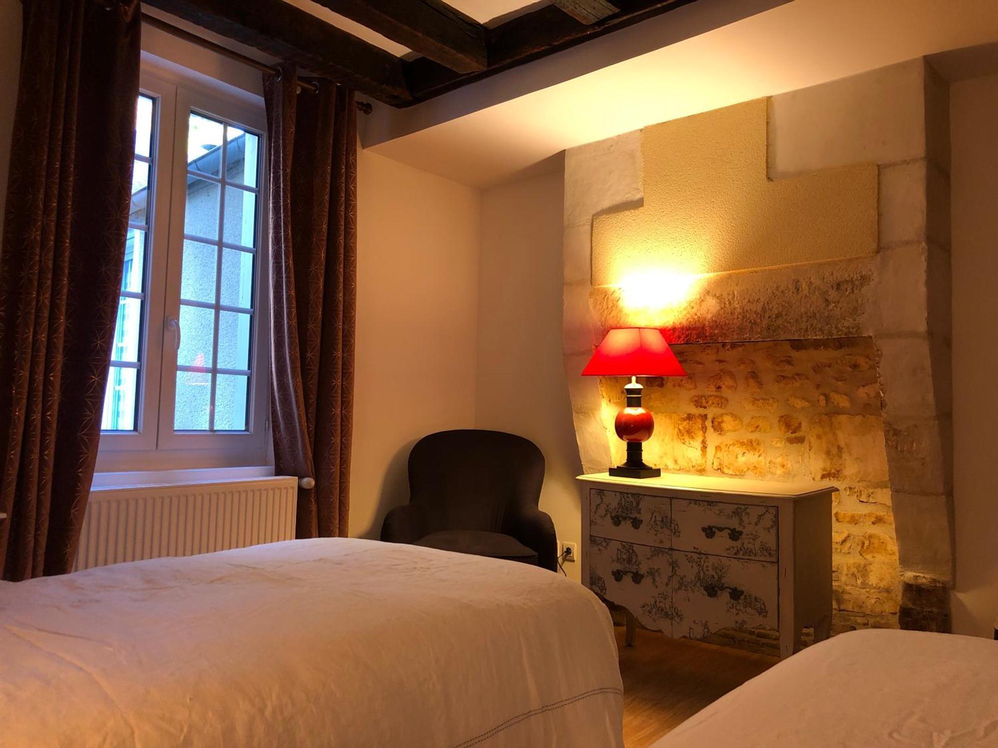 Bed & Breakfast L'amantine D'hotes Et Bourges